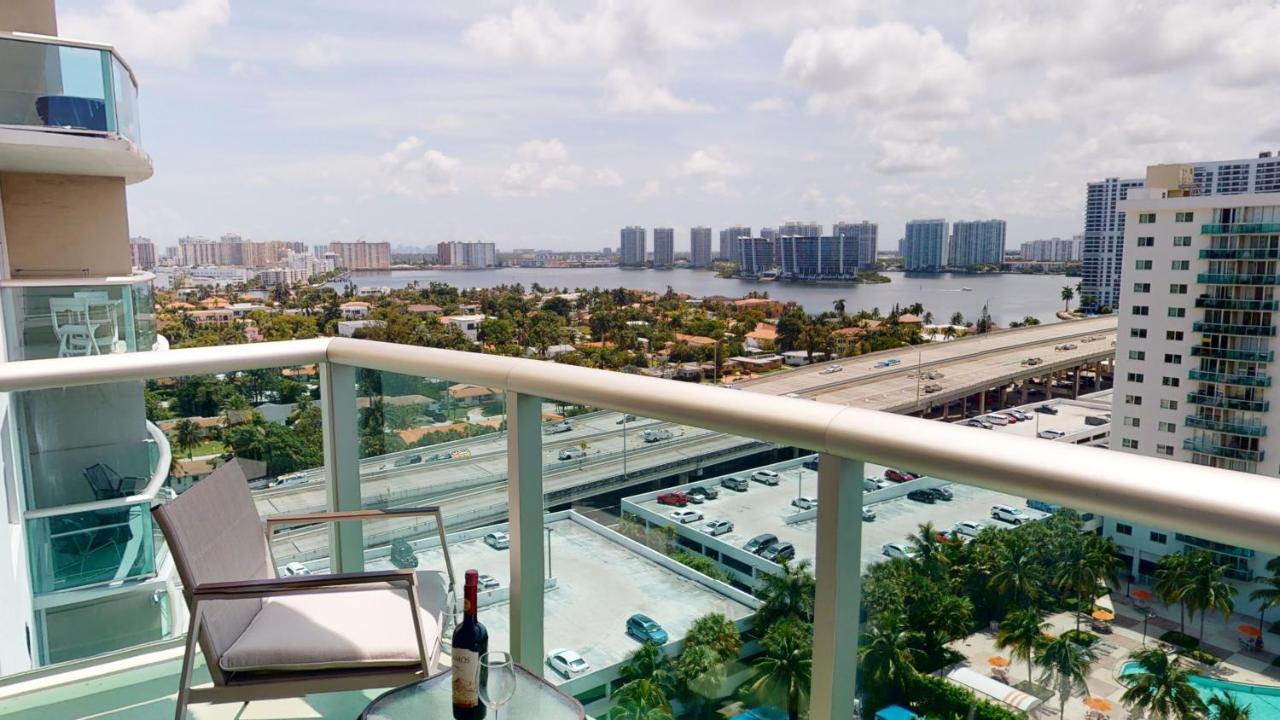 Ocean Reserve Condo By Flatsaway Miami Beach Exteriör bild