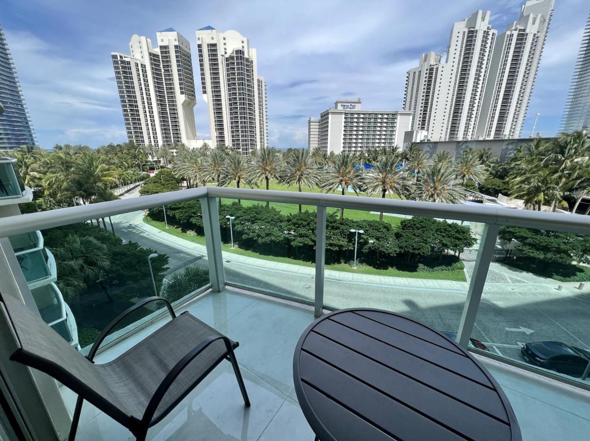 Ocean Reserve Condo By Flatsaway Miami Beach Exteriör bild
